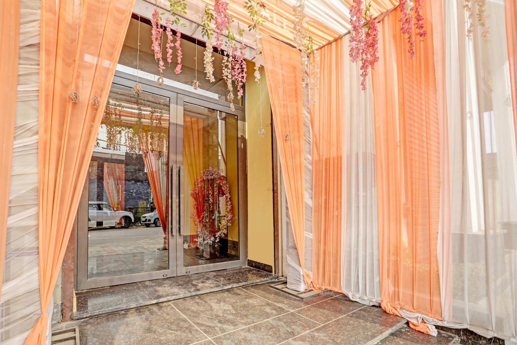 Hotel O Miraas Hotel And Banquet Hall Ludhiana Zewnętrze zdjęcie